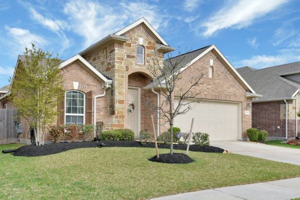 https://LilianaPerez.NewConstructionHomesForYou.com